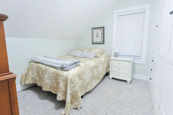 $230,000 | 219 North Marshall Street, Bremen, IN 46506