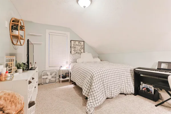 $230,000 | 219 North Marshall Street, Bremen, IN 46506