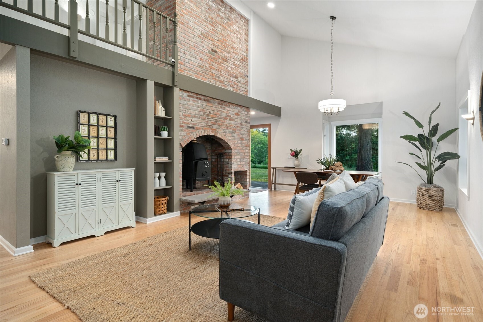 14855 Phelps Road Northeast Bainbridge Island, WA 98110 - Photo 11 of 40