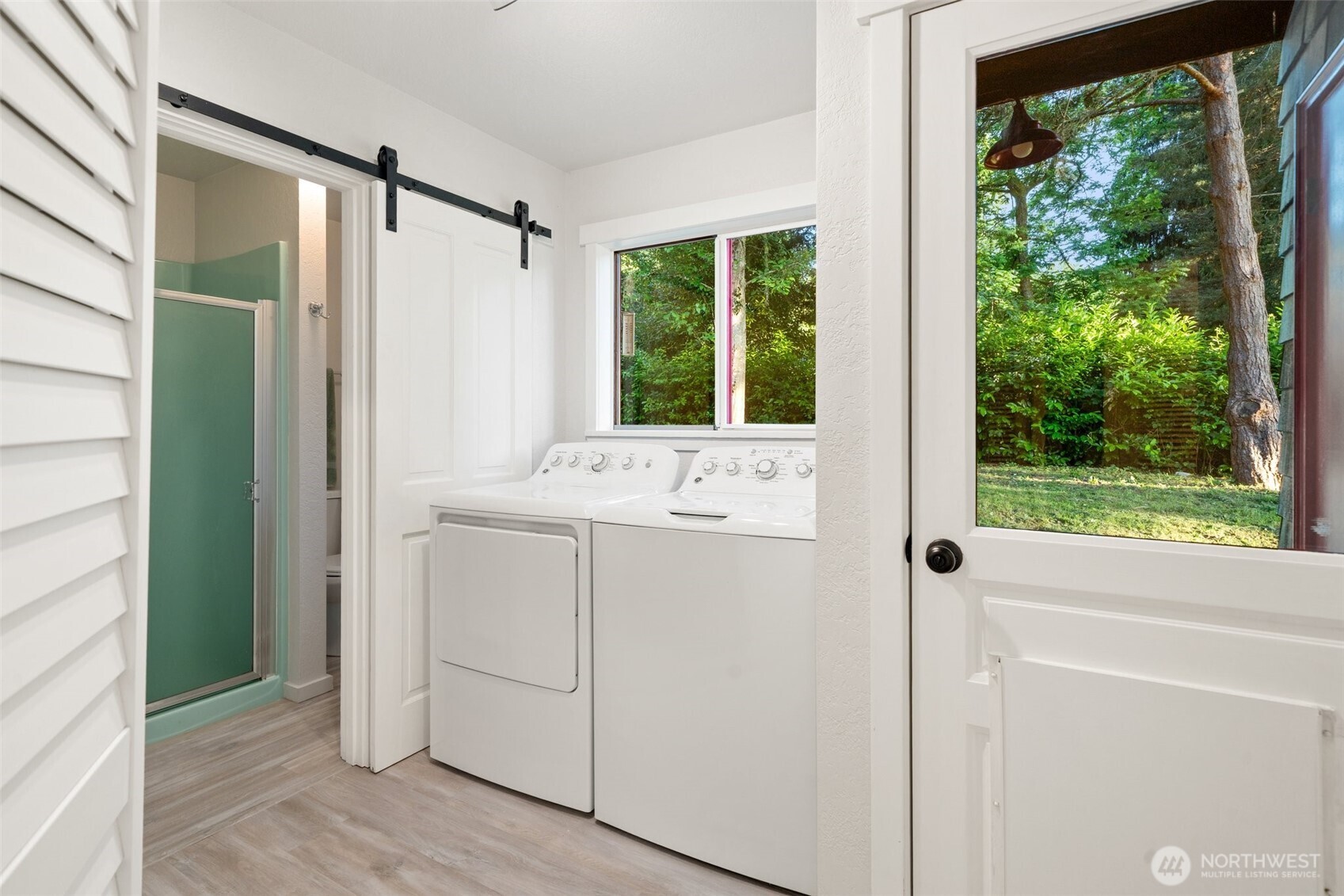 14855 Phelps Road Northeast Bainbridge Island, WA 98110 - Photo 20 of 40