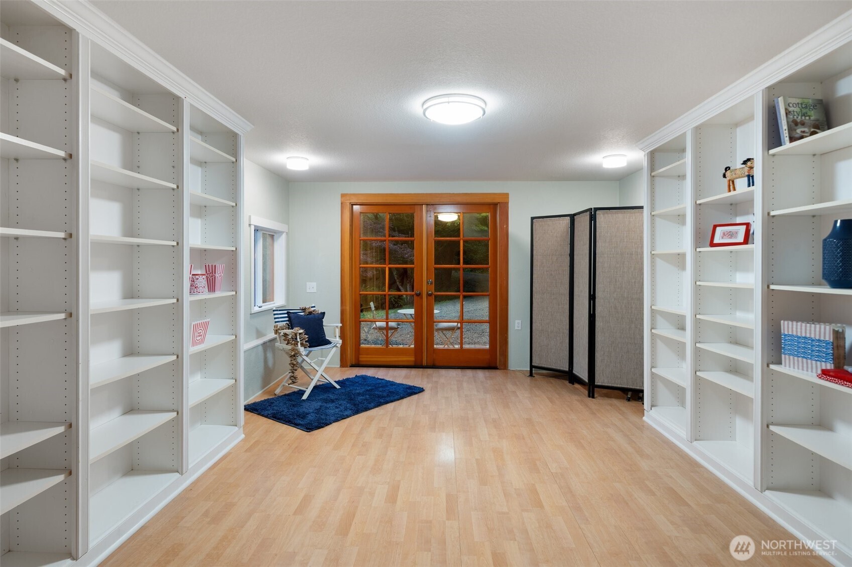 14855 Phelps Road Northeast Bainbridge Island, WA 98110 - Photo 34 of 40