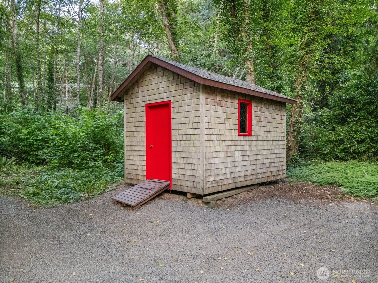 14855 Phelps Road Northeast Bainbridge Island, WA 98110 - Photo 38 of 40