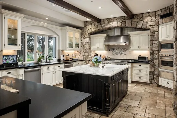 $6,995,000 | 11262 Skyline Drive, North Tustin, CA 92705