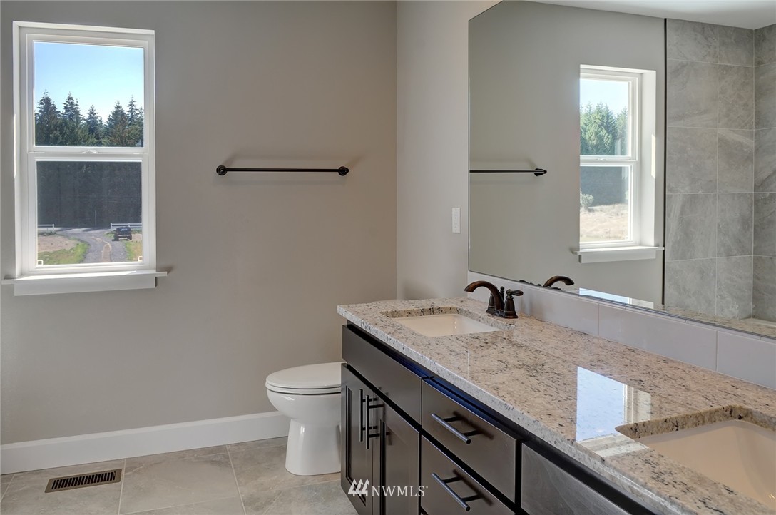 2746 Northwest Rude Road Poulsbo, WA 98370 - Photo 15 of 25 Gallery Image 15
