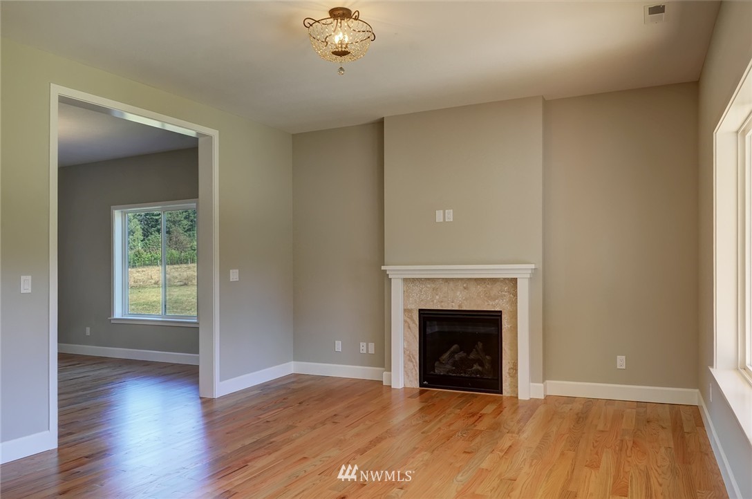 2746 Northwest Rude Road Poulsbo, WA 98370 - Photo 4 of 25 Gallery Image 4