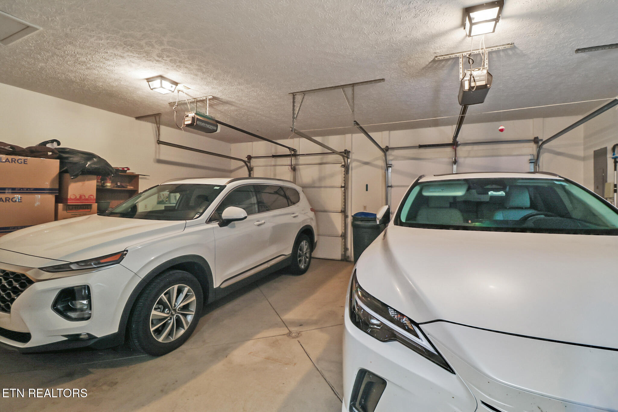 16 Victoria Way Fairfield Glade, TN 38558 - Photo 35 of 60 Garage