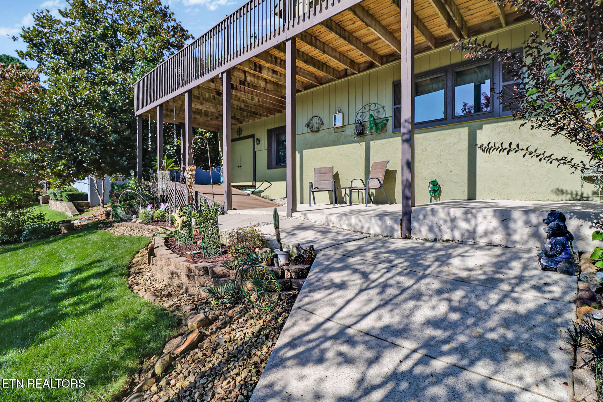 16 Victoria Way Fairfield Glade, TN 38558 - Photo 49 of 60 Lower patio area