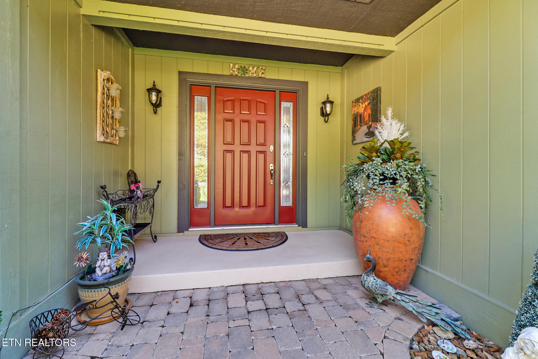 16 Victoria Way Fairfield Glade, TN 38558 - Photo 8 of 60 Front door