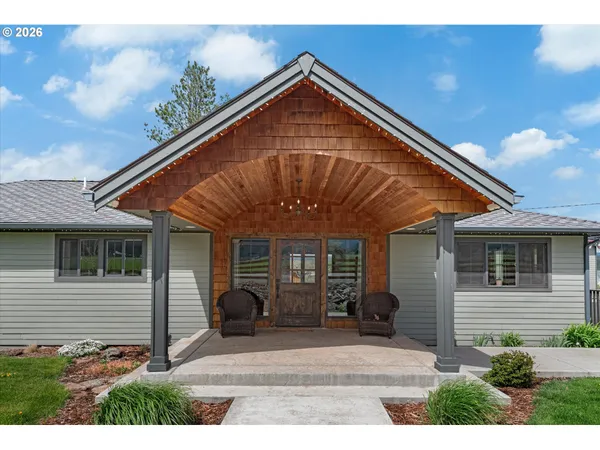 $925,000 | 75336 Upper Diamond Lane, Wallowa, OR 97885