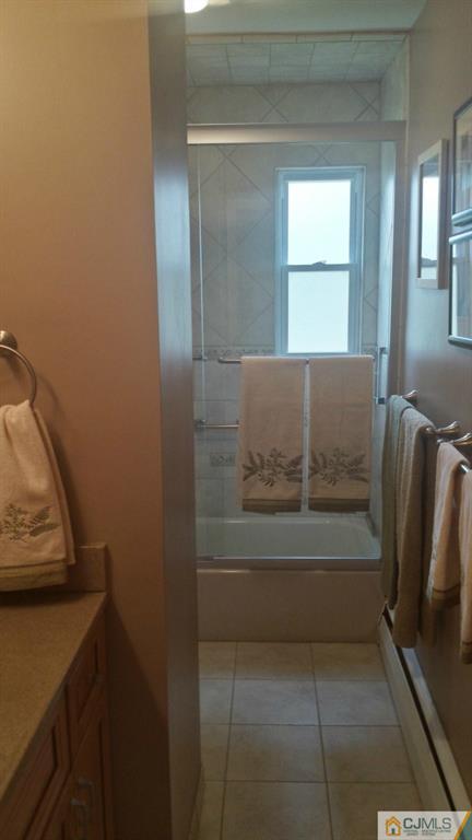 75 Canterbury Road East Brunswick, NJ 08816 - Photo 11 of 19 Gallery Image 11