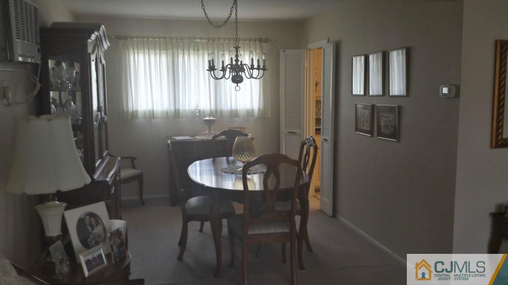 75 Canterbury Road East Brunswick, NJ 08816 - Photo 6 of 19 Gallery Image 6