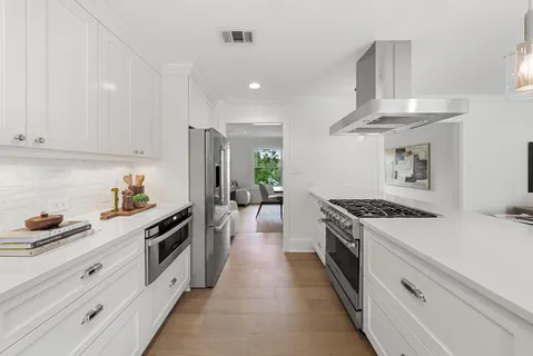 $1,399,000 | 3415 Shinoak Drive, Austin, TX 78731