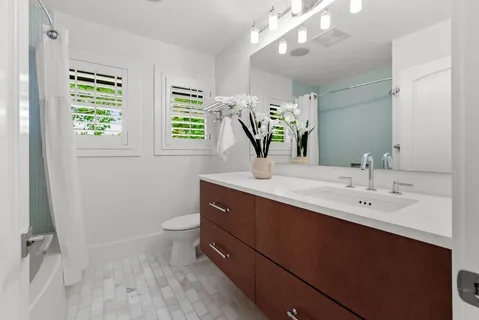 $1,399,000 | 3415 Shinoak Drive, Austin, TX 78731