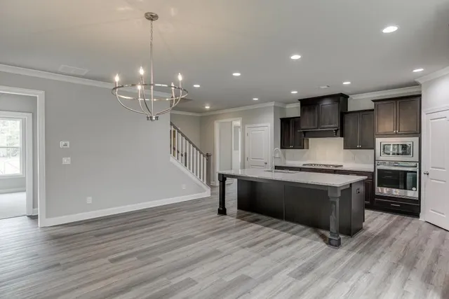 $547,000 | 5621 Ernest Way, Flowery Branch, GA 30542