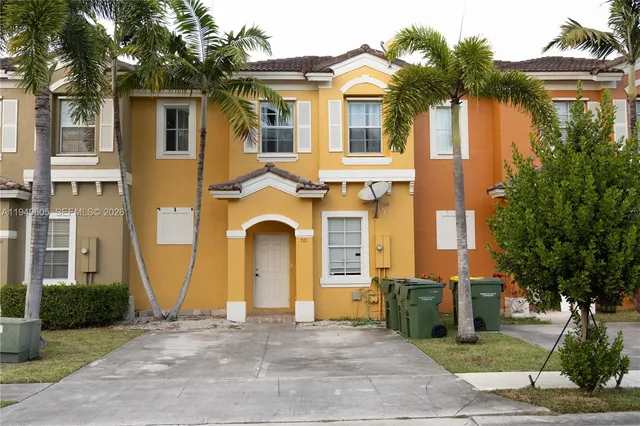 $349,000 | 761 Southeast 2nd Street, Homestead, FL 33030