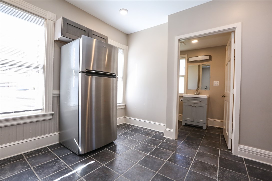 739 University Avenue, Unit DOWN Rochester, NY 14607 - Photo 18 of 25 Gallery Image 18
