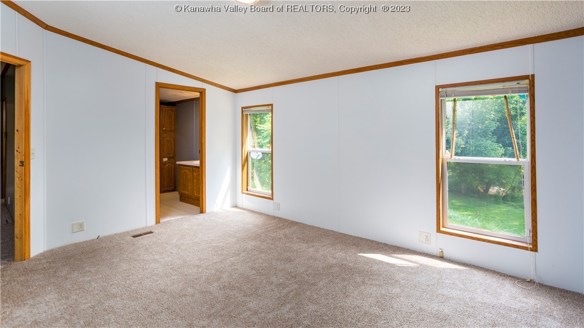 1607 Hedrick Road Scott Depot, WV 25560 - Photo 14 of 33 Gallery Image 14