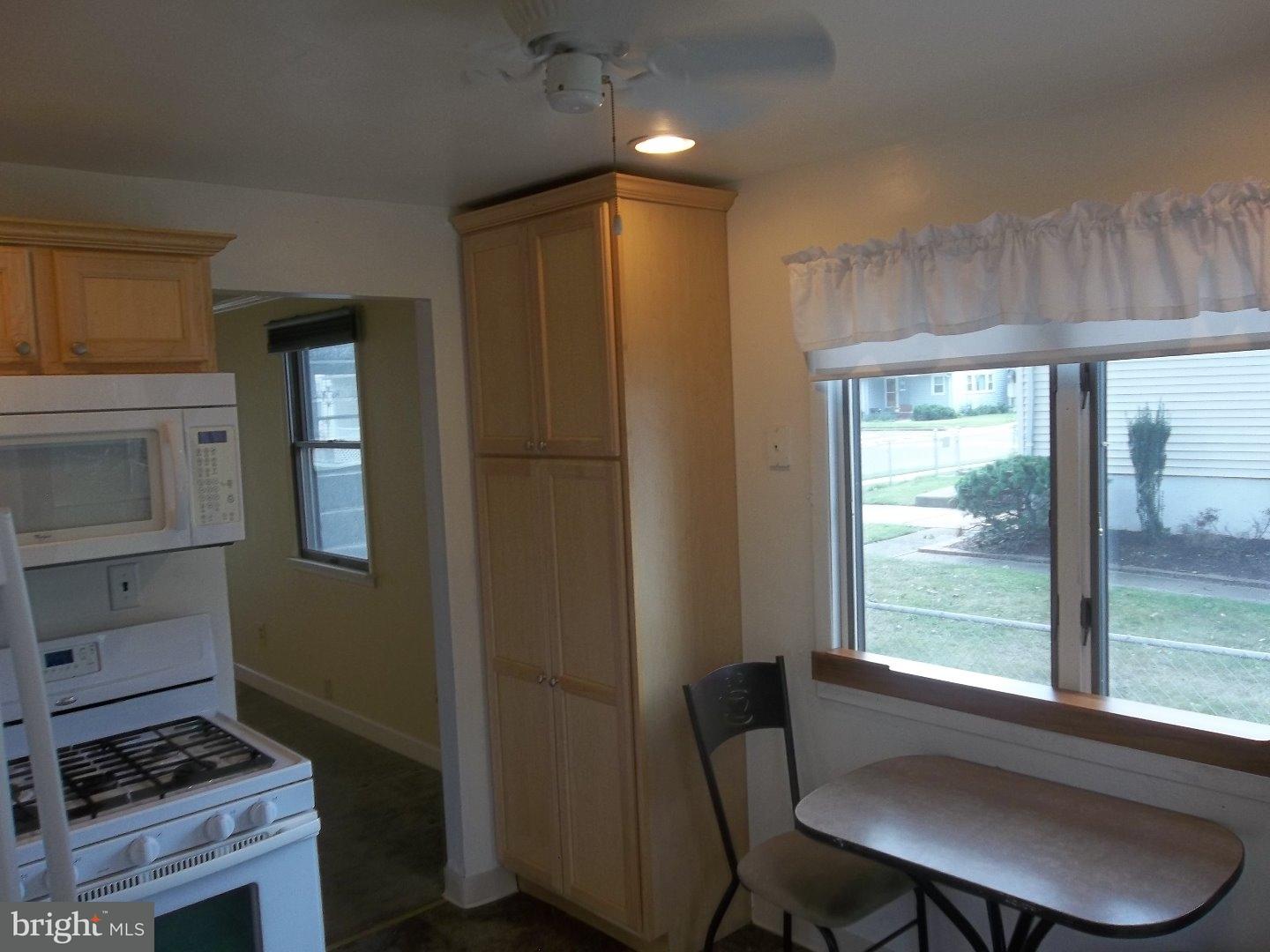 508 Ash Street Delanco, NJ 08075 - Photo 12 of 21