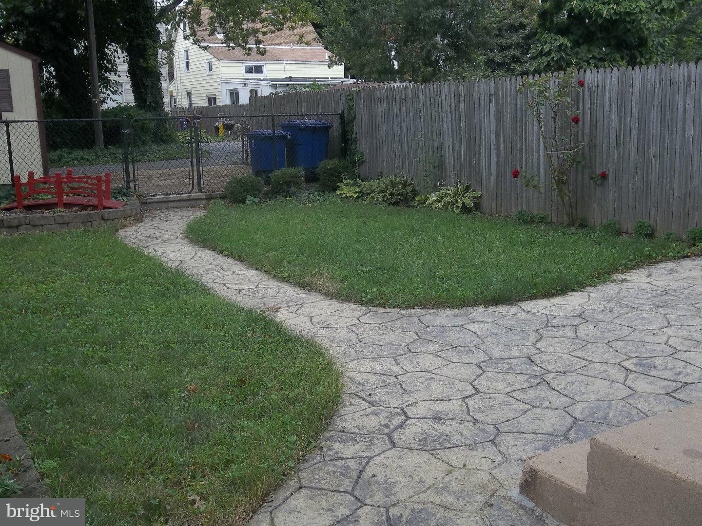 508 Ash Street Delanco, NJ 08075 - Photo 3 of 21