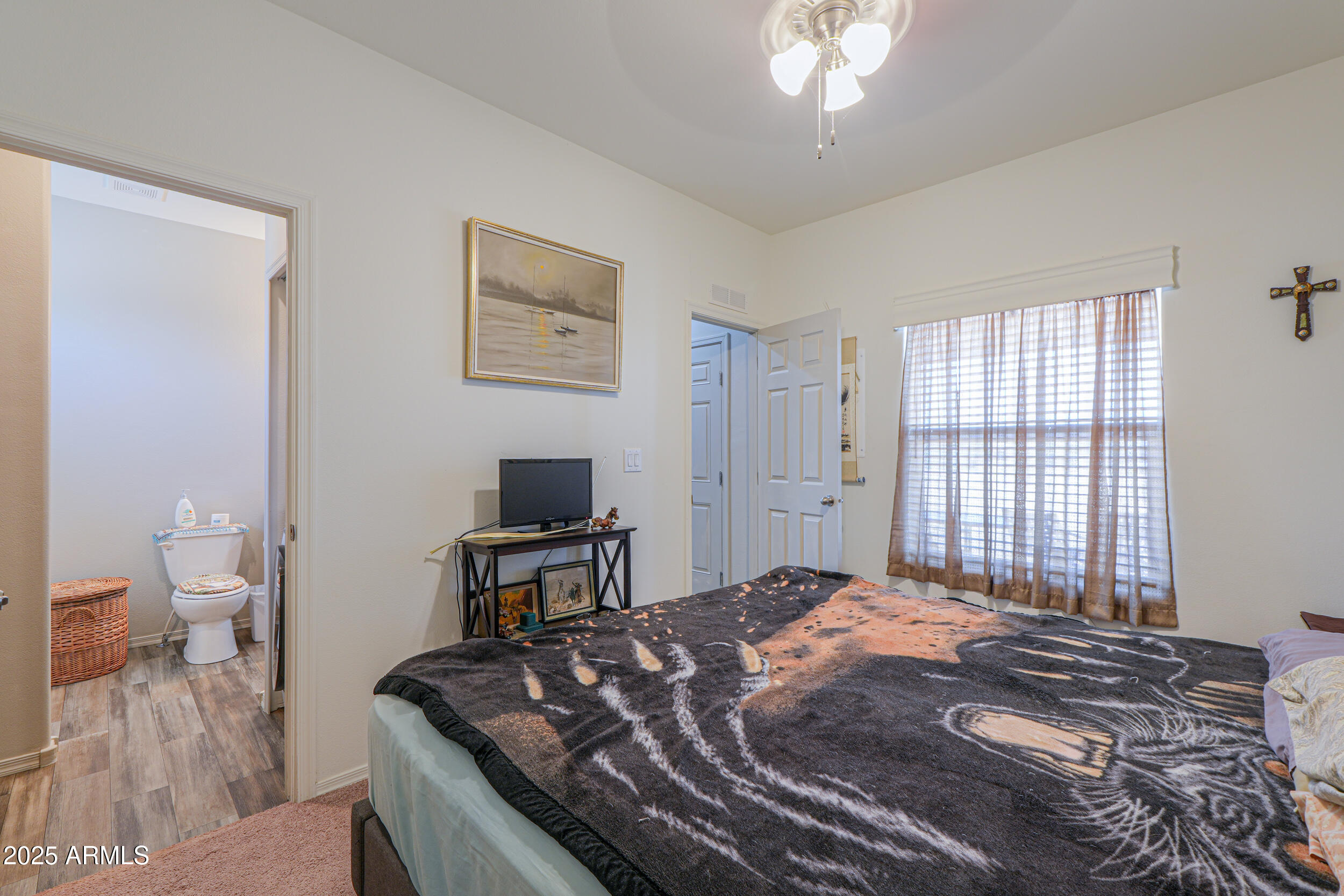 52998 West Badger Road Maricopa, AZ 85139 - Photo 20 of 51 18