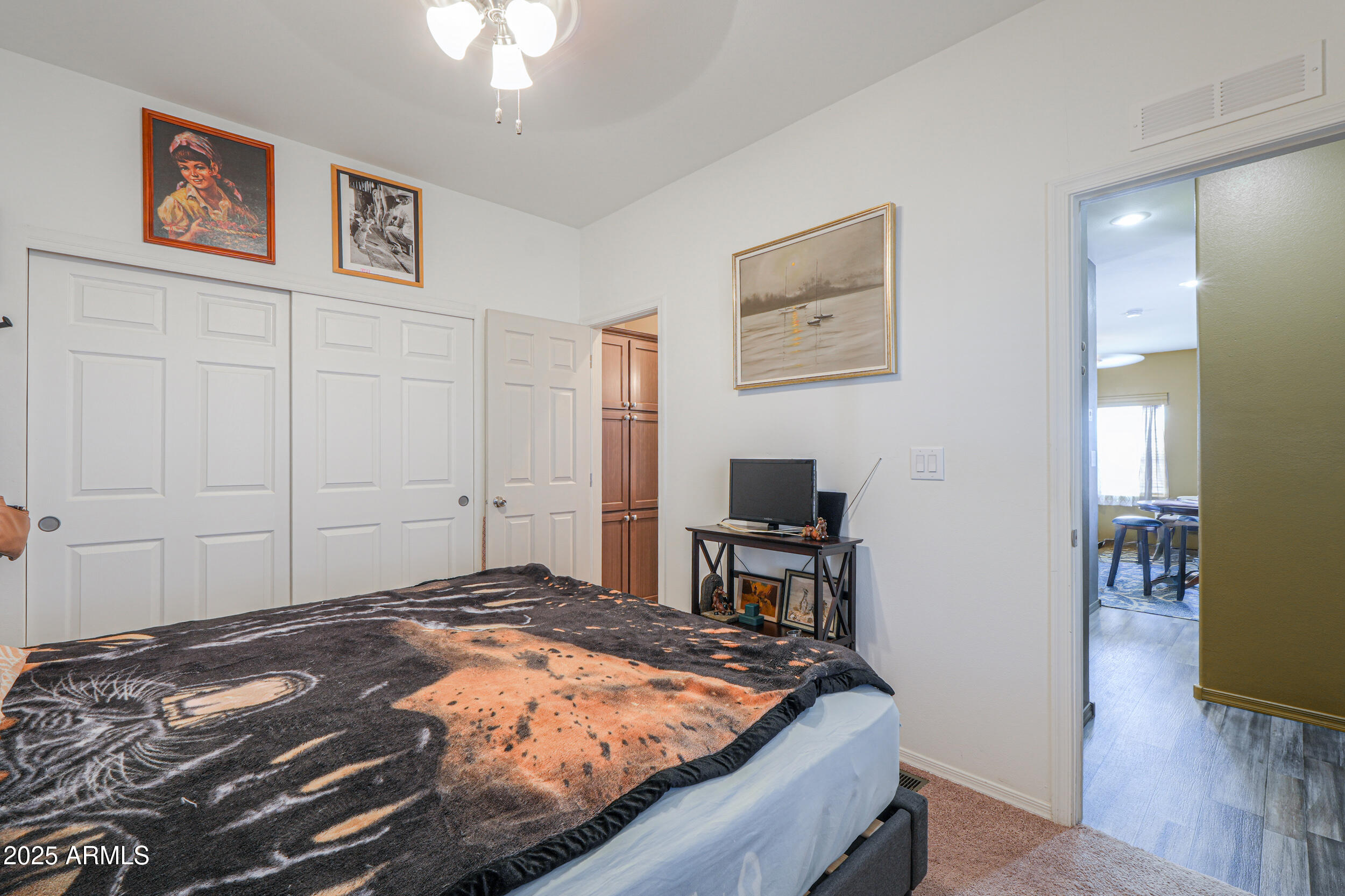 52998 West Badger Road Maricopa, AZ 85139 - Photo 21 of 51 19
