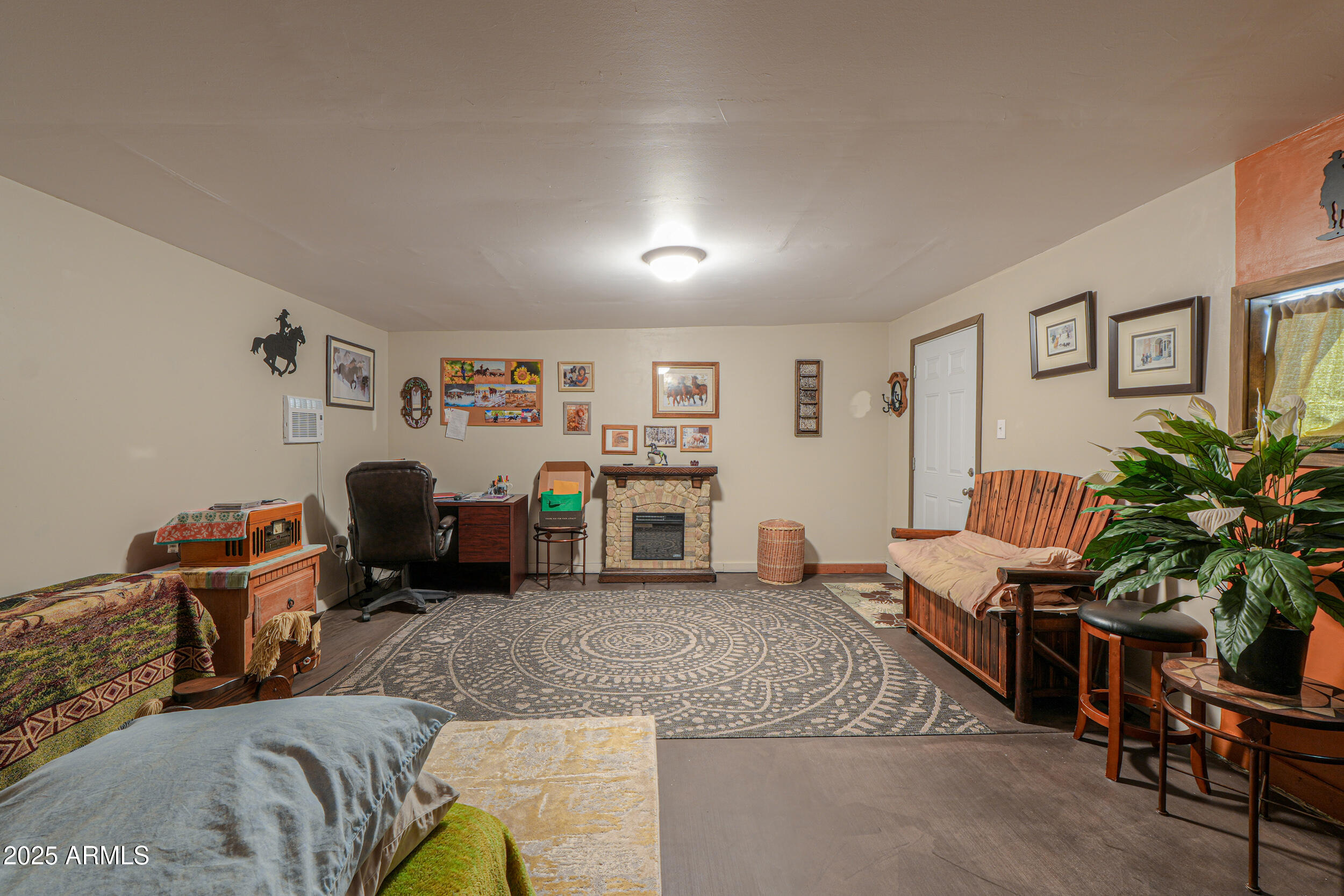 52998 West Badger Road Maricopa, AZ 85139 - Photo 32 of 51 30