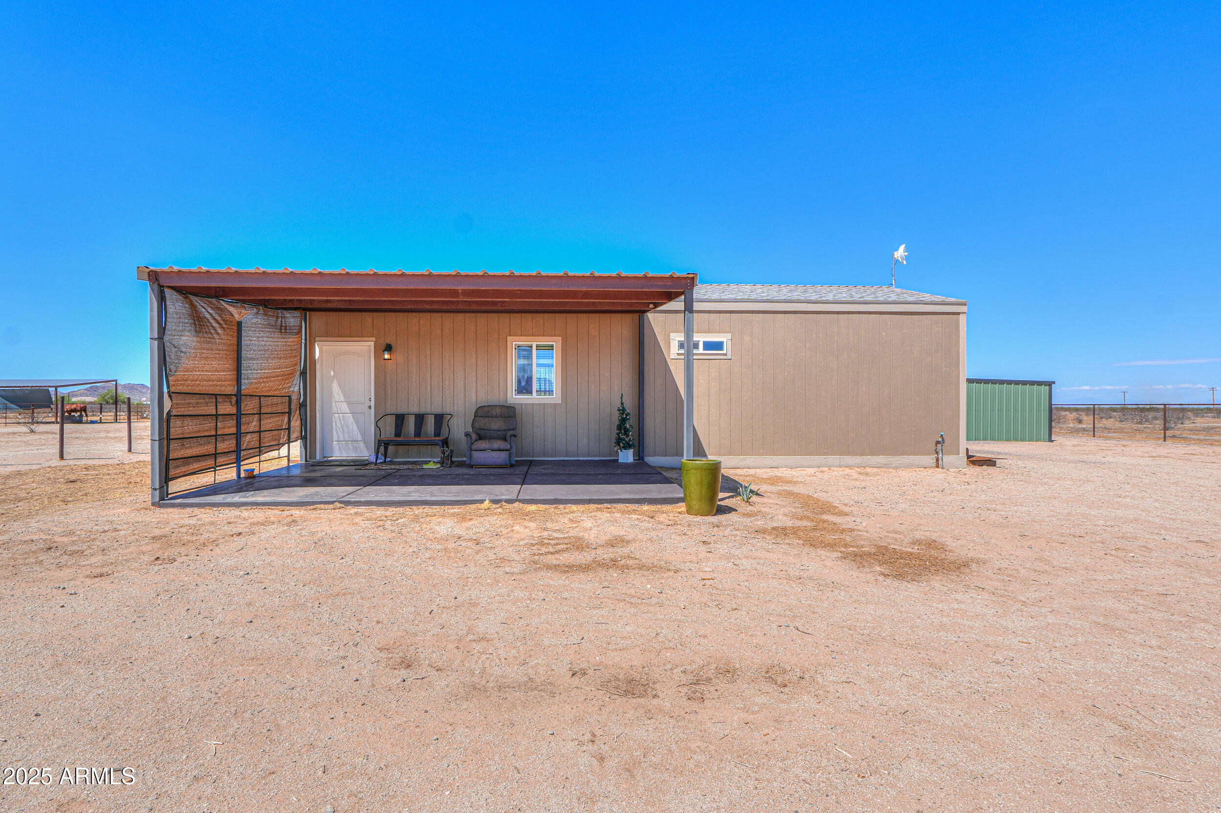 52998 West Badger Road Maricopa, AZ 85139 - Photo 4 of 51 02