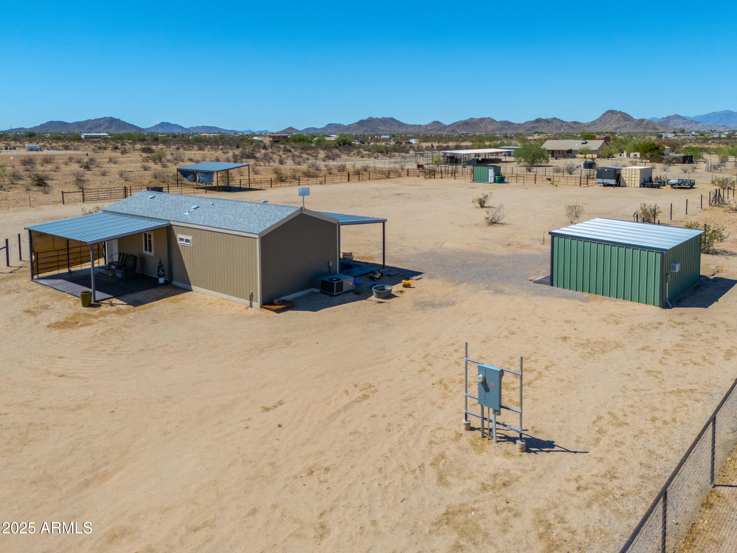 52998 West Badger Road Maricopa, AZ 85139 - Photo 46 of 51 50