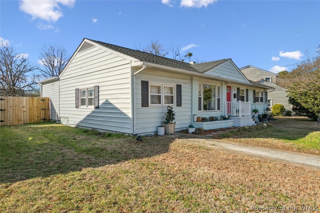 225 Avon Road Hampton, VA 23666 - Photo 2 of 34 Gallery Image 2