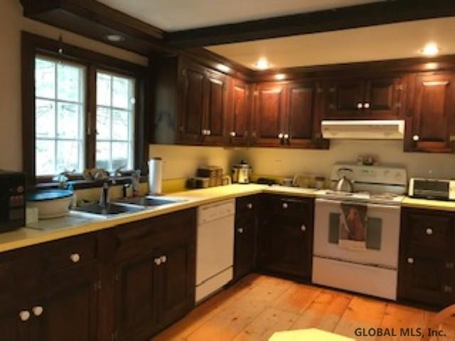 596 Dunbar Road Cambridge, NY 12816 - Photo 2 of 21 Photo 2