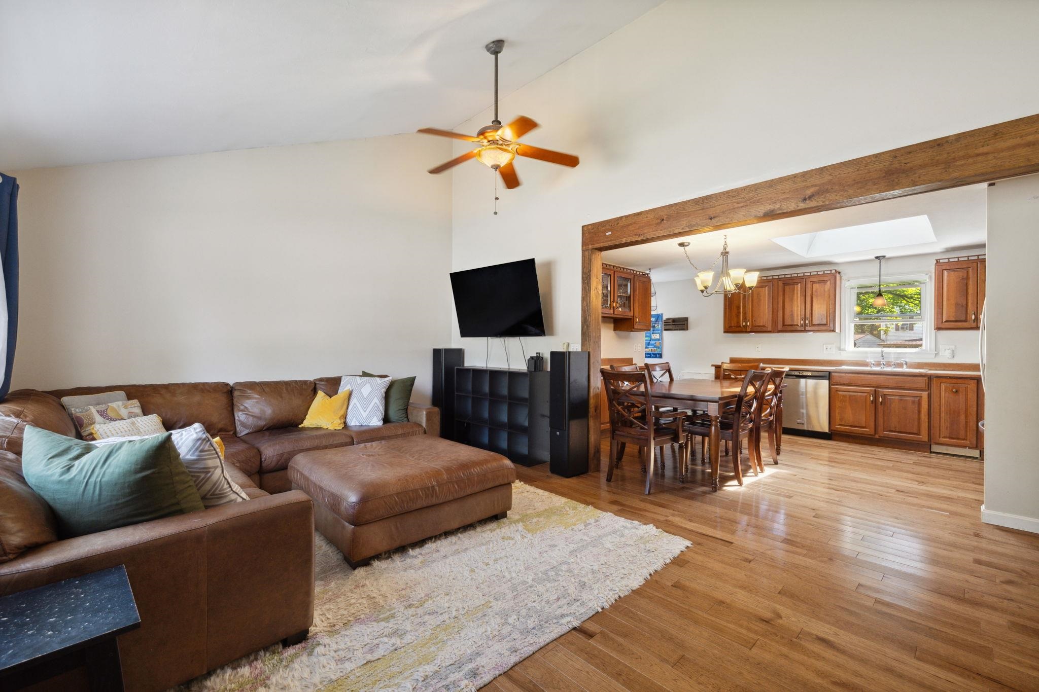 155 Hills Ferry Road Nashua, NH 03064 - Photo 13 of 37 Gallery Image 13