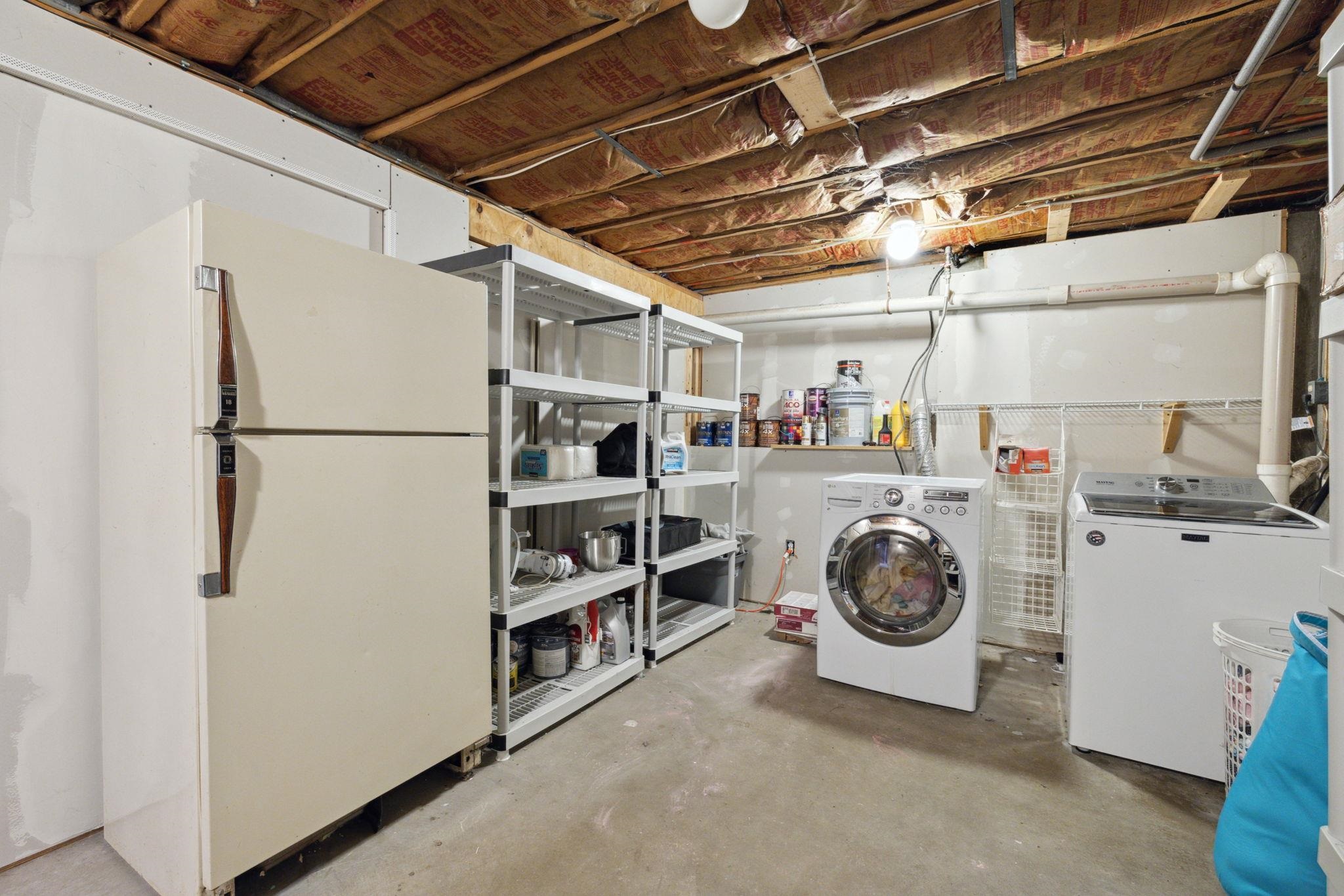 155 Hills Ferry Road Nashua, NH 03064 - Photo 17 of 37 Gallery Image 17