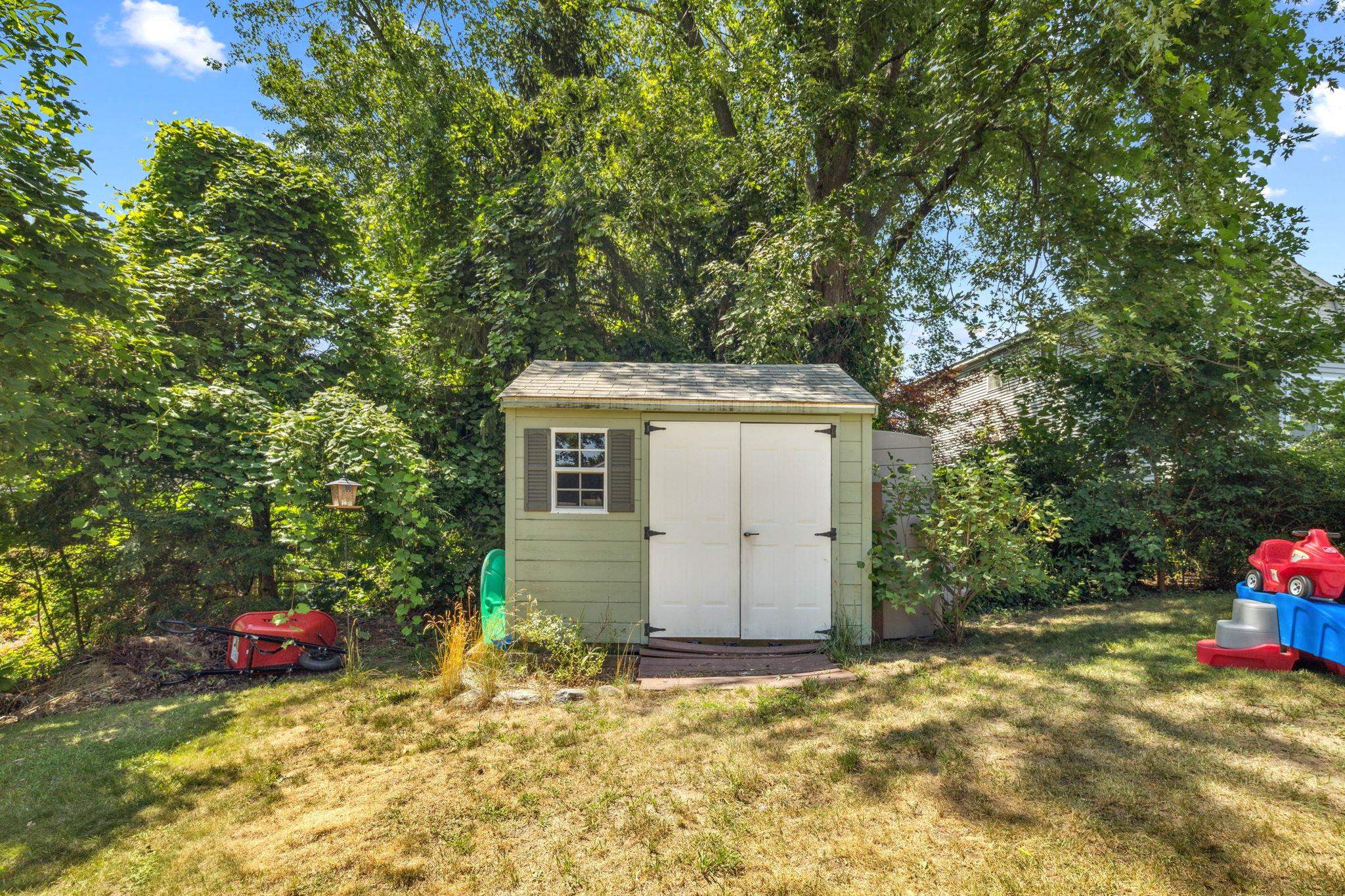 155 Hills Ferry Road Nashua, NH 03064 - Photo 18 of 37 Gallery Image 18