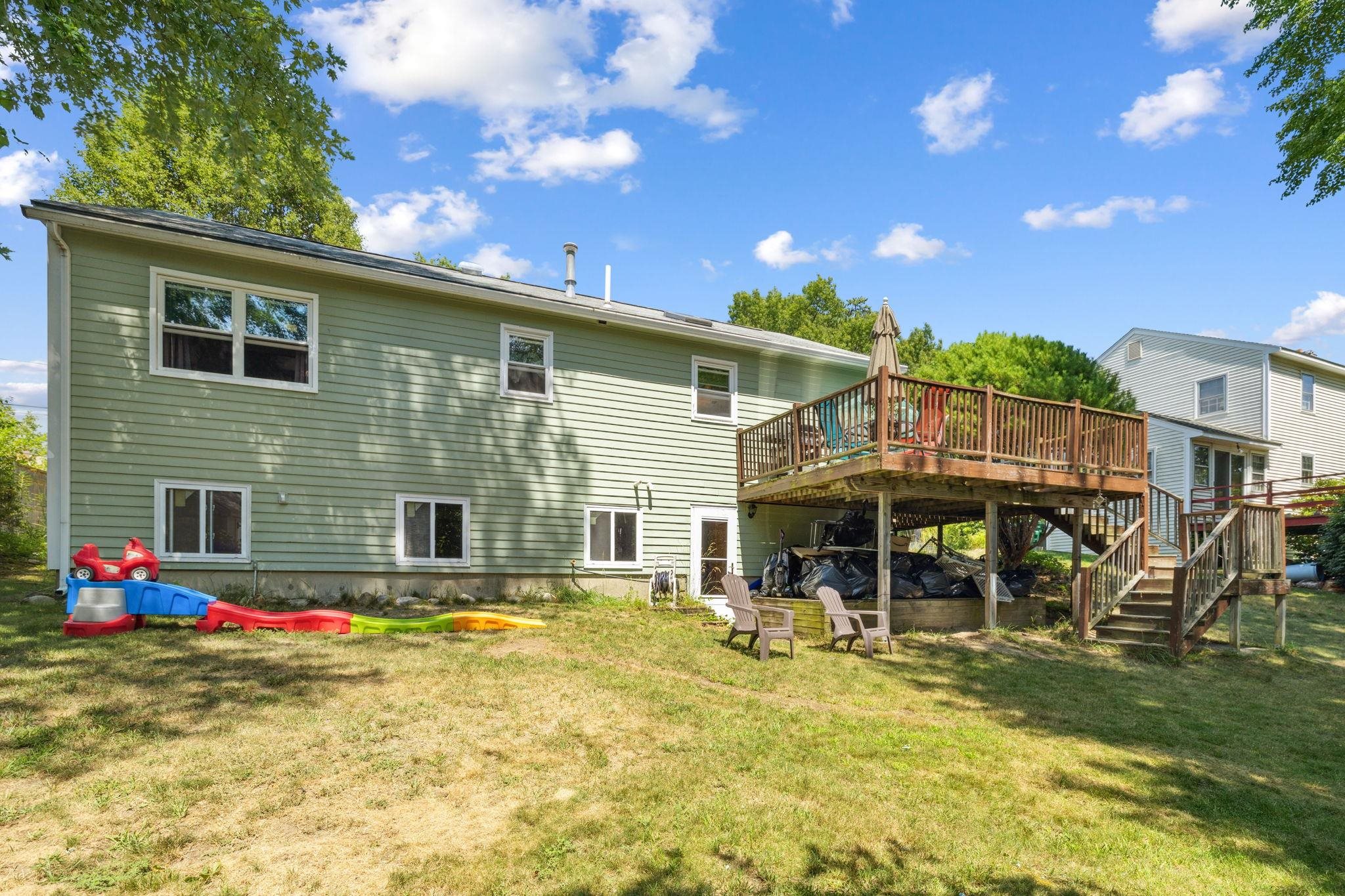 155 Hills Ferry Road Nashua, NH 03064 - Photo 21 of 37 Gallery Image 21