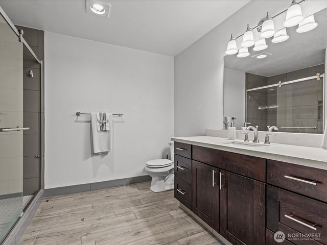 $350,000 | 107 20th Avenue, Unit 206, Seattle, WA 98122