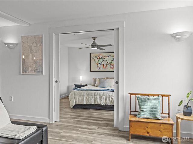 $350,000 | 107 20th Avenue, Unit 206, Seattle, WA 98122