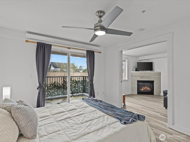 $350,000 | 107 20th Avenue, Unit 206, Seattle, WA 98122