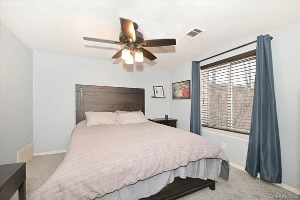 $339,999 | 271 Birchwood Road, Medford, NY 11763