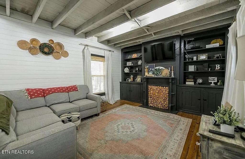 310 West Spring Street Oliver Springs, TN 37840 - Photo 3 of 31 Gallery Image 3
