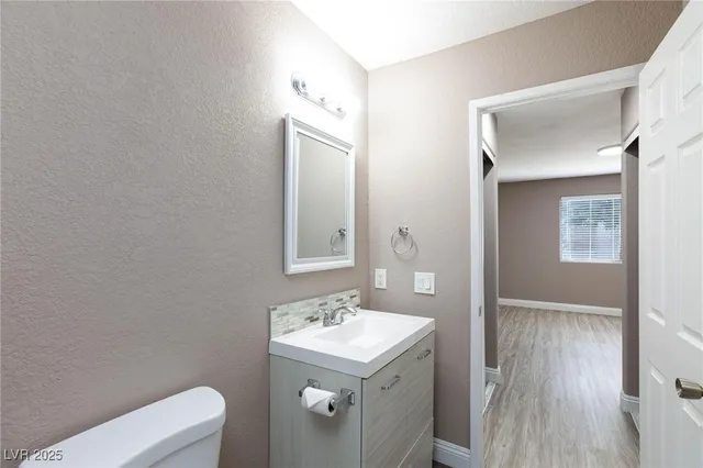 $1,550 | 5058 South Rainbow Boulevard, Unit 102, Las Vegas, NV 89118