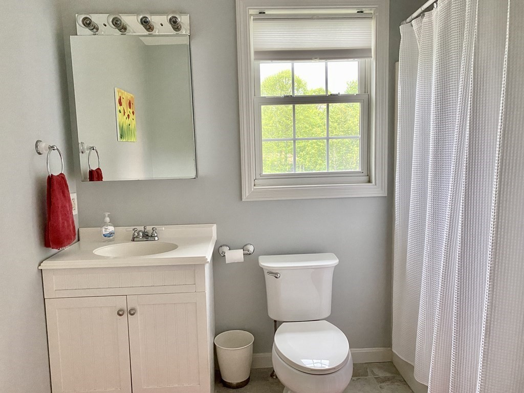2 Forestview Drive Fairhaven, MA 02719 - Photo 31 of 42