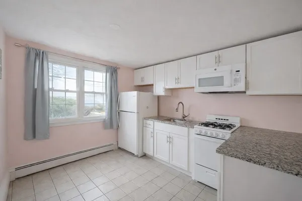 $259,000 | 180 Tyngsboro Road, Unit 17A, Chelmsford, MA 01863