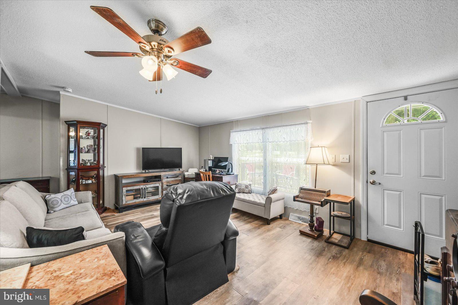 68 Dew Drop Road York, PA 17402 - Photo 8 of 34 Gallery Image 8