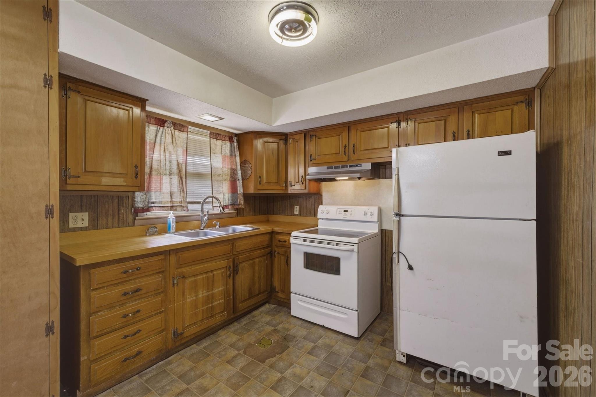 930 Enola Road Morganton, NC 28655 - Photo 19 of 29