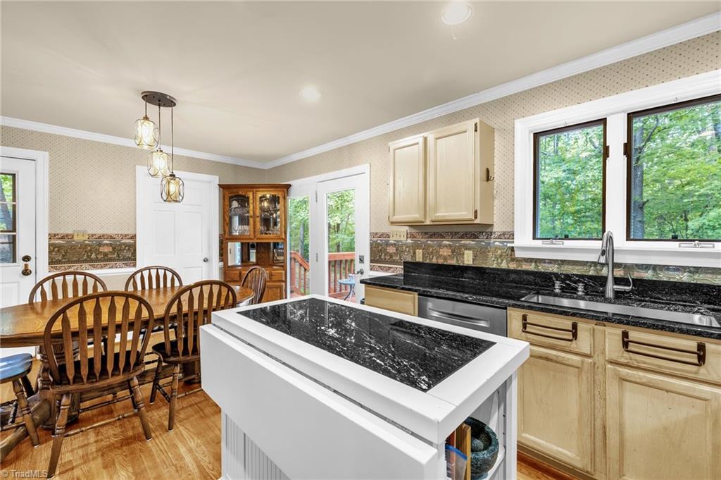247 Quail Hollow Road Reidsville, NC 27320 - Photo 12 of 46