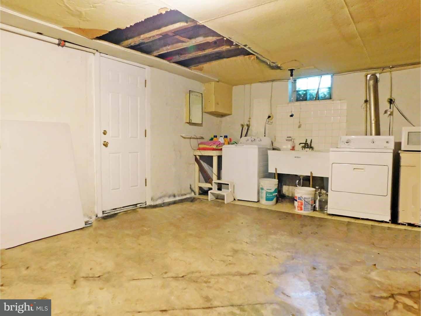 2028 Rhawn Street Philadelphia, PA 19152 - Photo 16 of 22 Patio