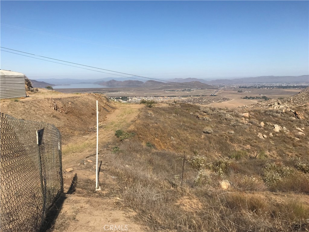 42223 Gibbel Road Hemet, CA 92544 - Photo 9 of 10 a view of an empty room