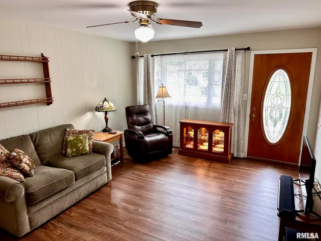 $112,000 | 13 Morningside Drive, Jacksonville, IL 62650