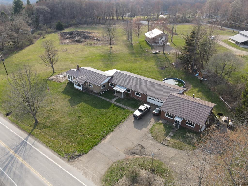 799 Mercer Road Franklin, PA 16323 - Photo 1 of 10 Gallery Image 1