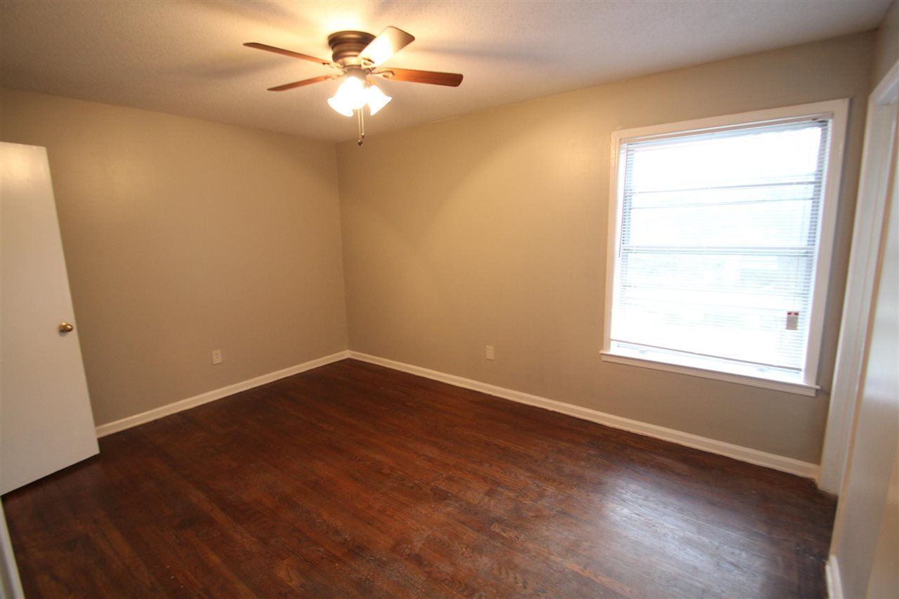 5130 Hudgins Road Memphis, TN 38116 - Photo 6 of 11
